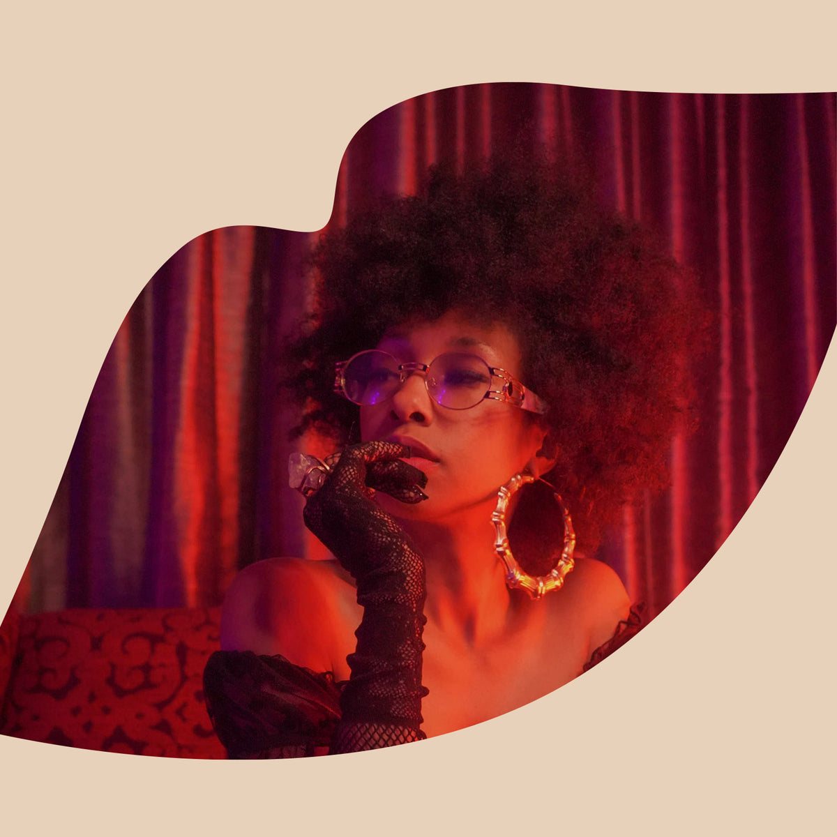 Light Up Your Sex Life w/ Lizzy Jeff